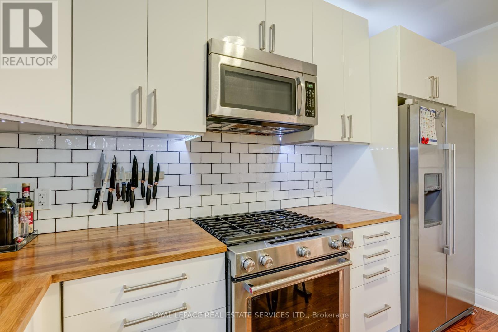 168 Dunn Avenue, Toronto, Ontario  M6K 2R6 - Photo 11 - W12667906