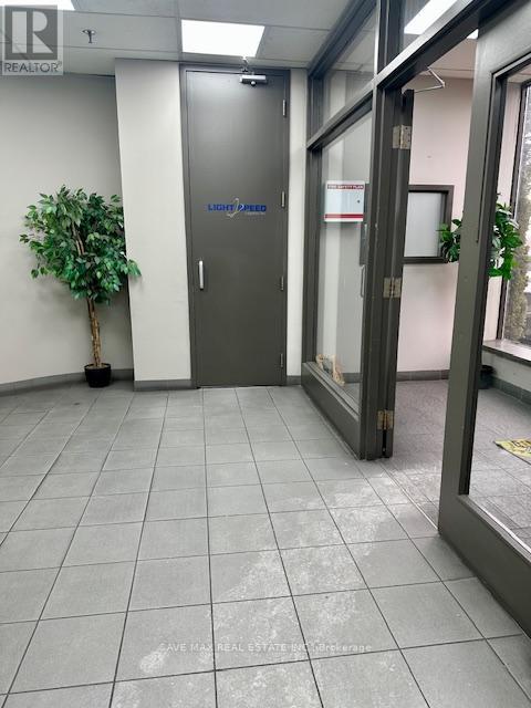 6015 Kestrel Road, Mississauga, Ontario  L5T 1S8 - Photo 1 - W12667916