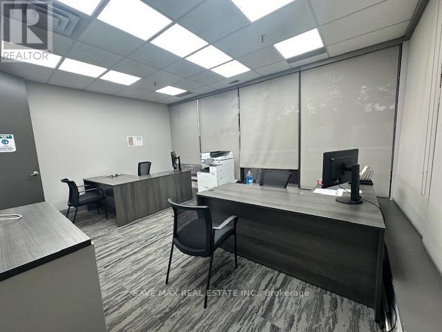 6015 Kestrel Road, Mississauga, Ontario  L5T 1S8 - Photo 15 - W12667916