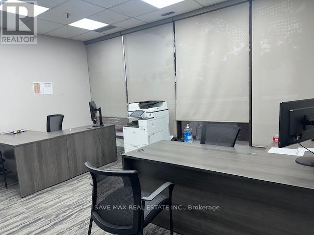 6015 Kestrel Road, Mississauga, Ontario  L5T 1S8 - Photo 16 - W12667916