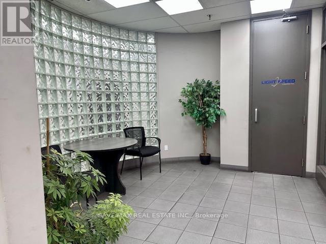 6015 Kestrel Road, Mississauga, Ontario  L5T 1S8 - Photo 2 - W12667916