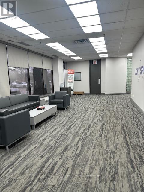 6015 Kestrel Road, Mississauga, Ontario  L5T 1S8 - Photo 20 - W12667916