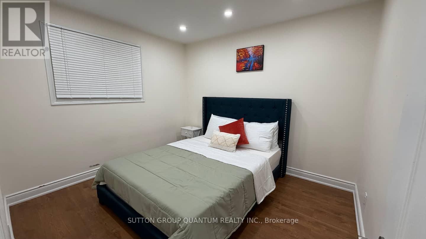 3118 Victoria Street, Oakville, Ontario  L6L 1K2 - Photo 17 - W12667952