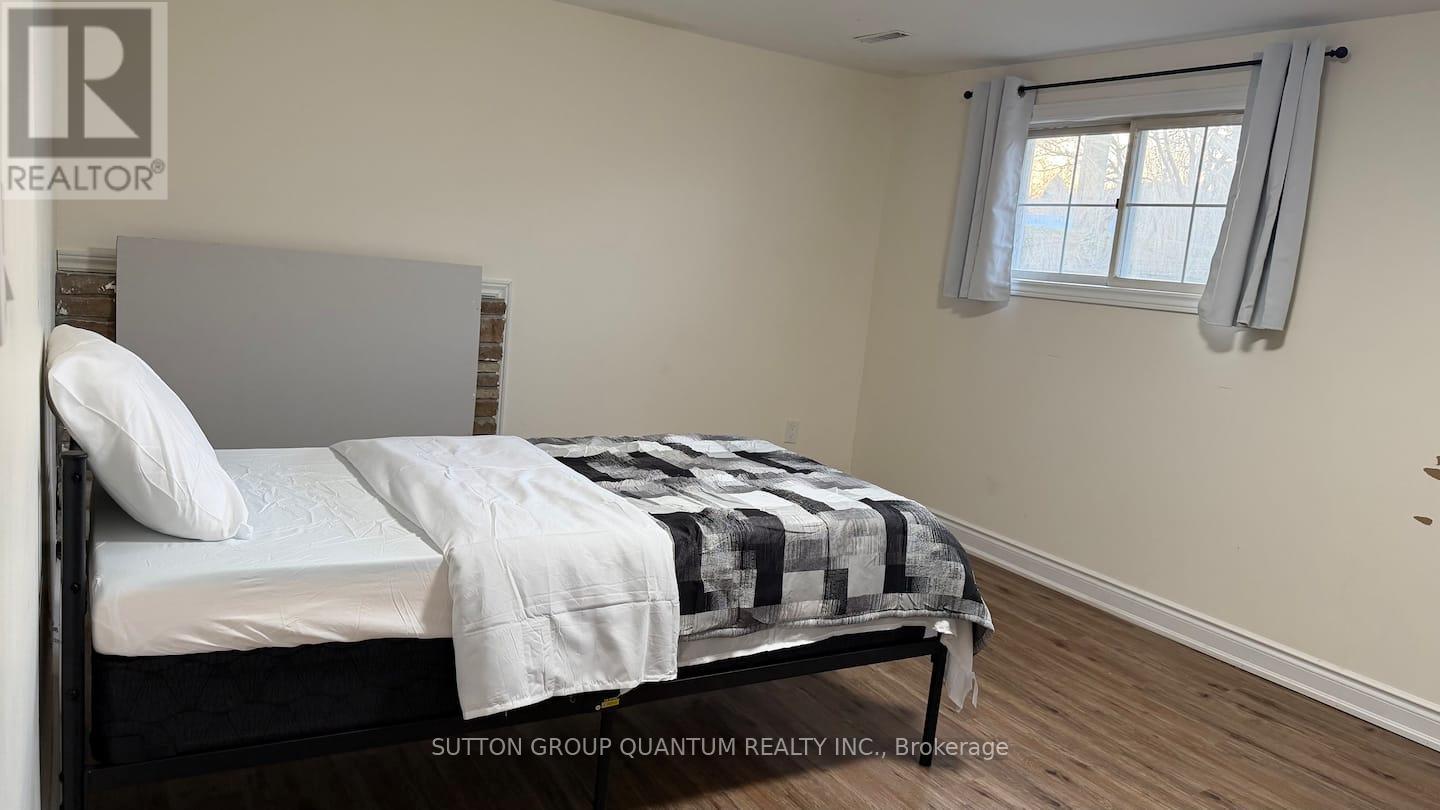 3118 Victoria Street, Oakville, Ontario  L6L 1K2 - Photo 19 - W12667952