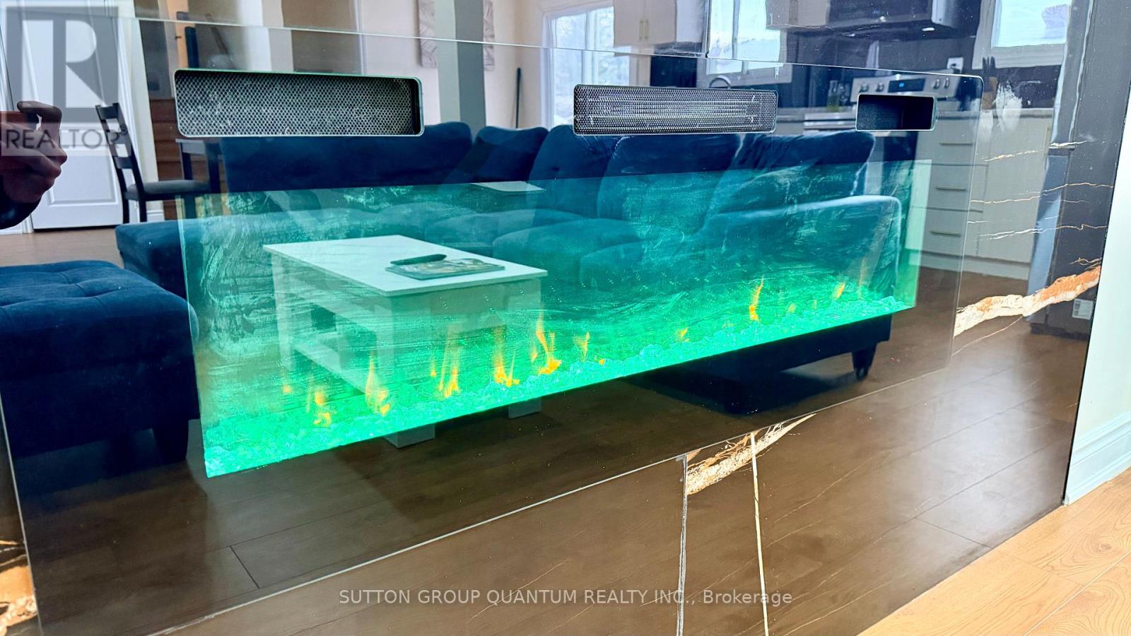 3118 Victoria Street, Oakville, Ontario  L6L 1K2 - Photo 7 - W12667952