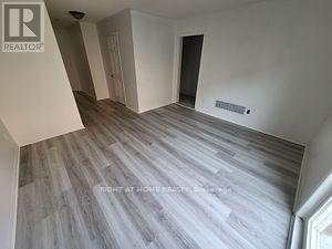 423 Aspendale Crescent, Mississauga, Ontario  L5W 0E7 - Photo 11 - W12667968