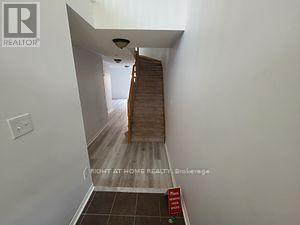 423 Aspendale Crescent, Mississauga, Ontario  L5W 0E7 - Photo 13 - W12667968