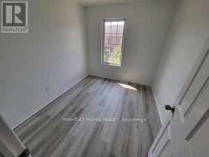 423 Aspendale Crescent, Mississauga, Ontario  L5W 0E7 - Photo 15 - W12667968