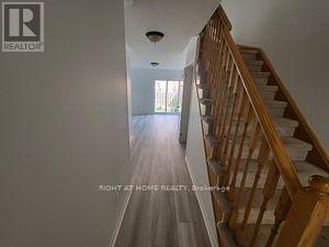 423 Aspendale Crescent, Mississauga, Ontario  L5W 0E7 - Photo 8 - W12667968