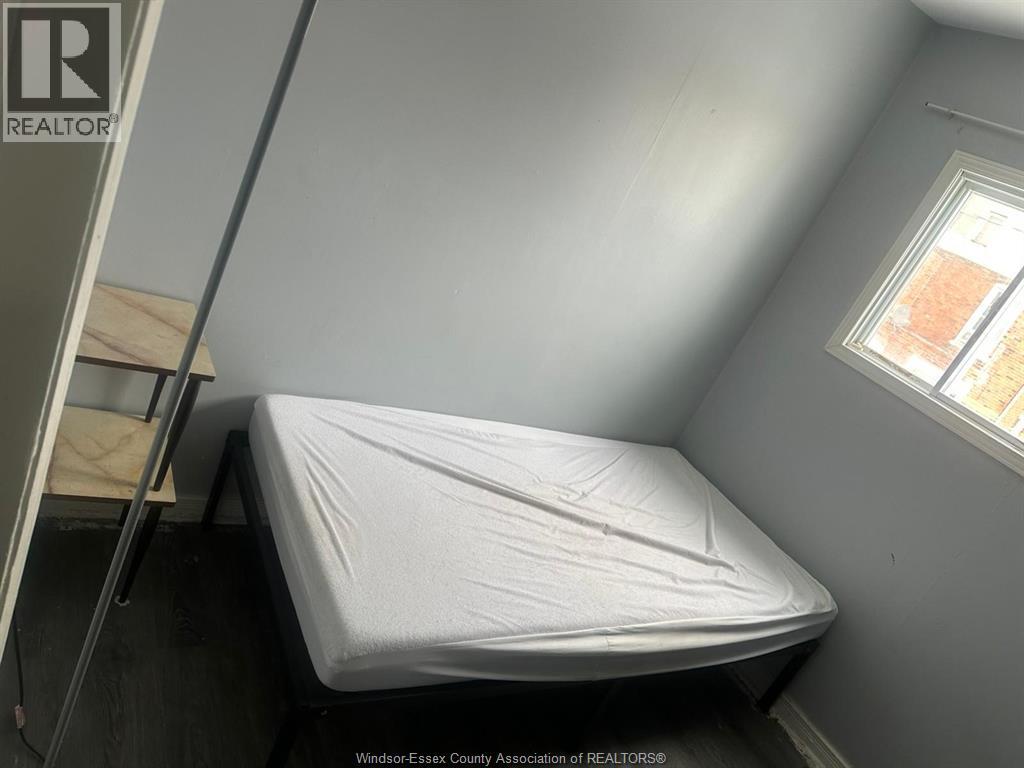 287 Rankin, Windsor, Ontario  N9B 2R4 - Photo 22 - 26000307