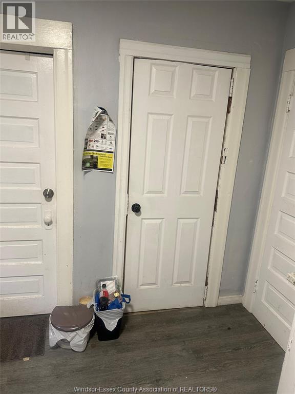 287 Rankin, Windsor, Ontario  N9B 2R4 - Photo 13 - 26000307