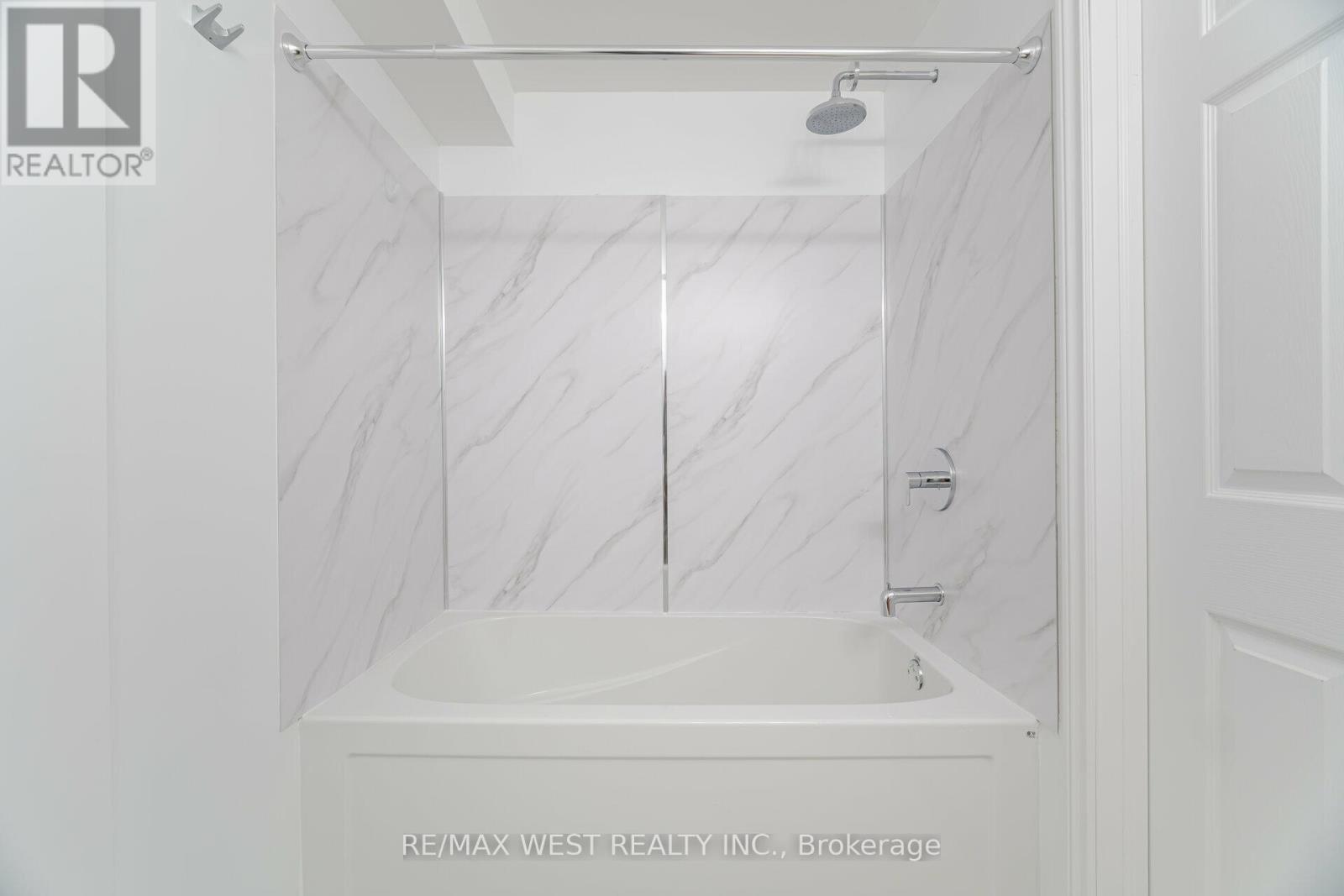 Bsmt - 5456 Whitehorn Avenue, Mississauga, Ontario  L5V 1V5 - Photo 14 - W12667982