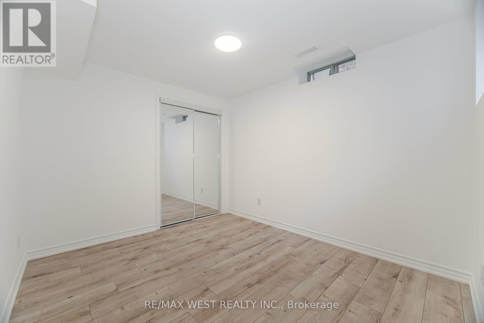 Bsmt - 5456 Whitehorn Avenue, Mississauga, Ontario  L5V 1V5 - Photo 15 - W12667982