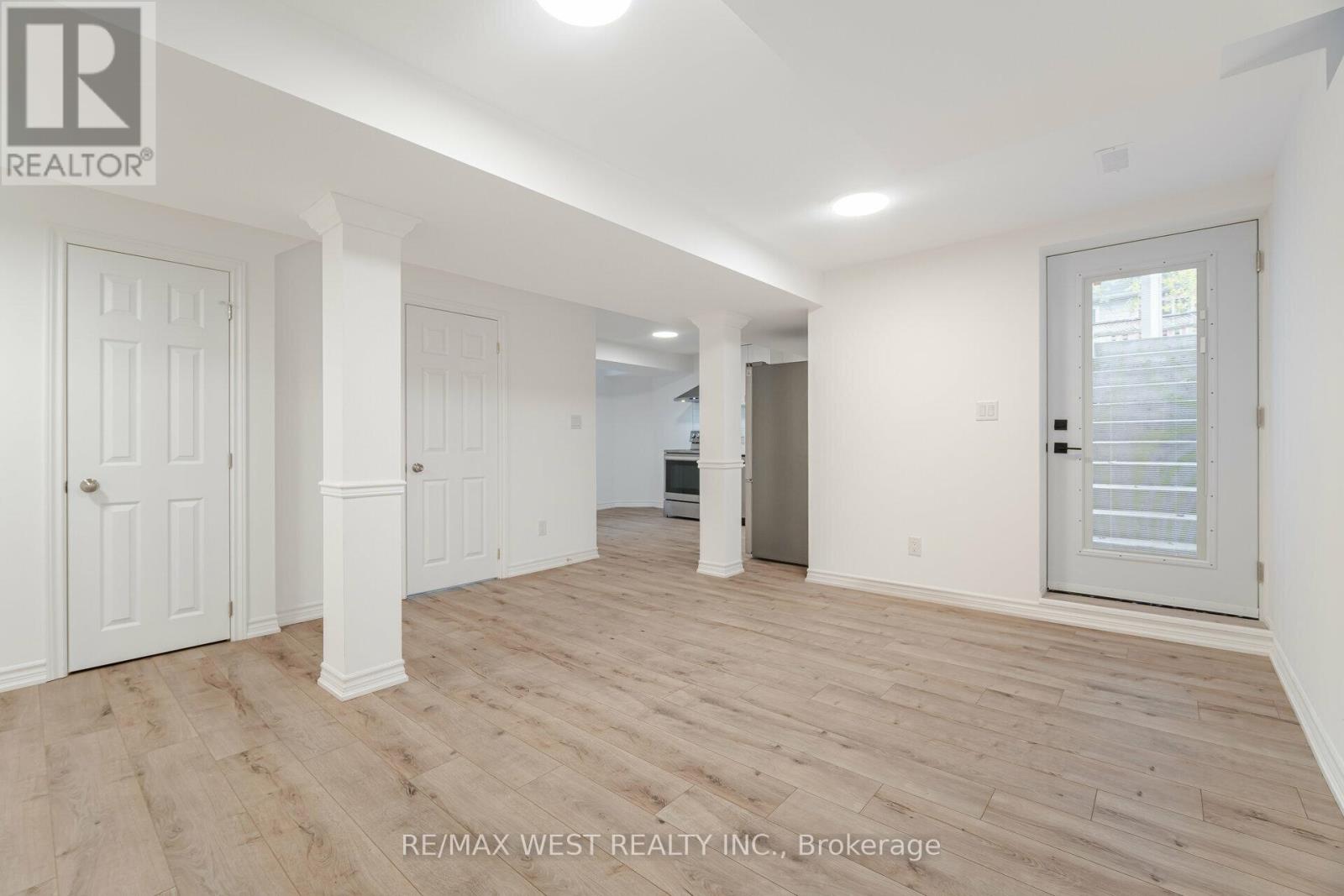 Bsmt - 5456 Whitehorn Avenue, Mississauga, Ontario  L5V 1V5 - Photo 7 - W12667982