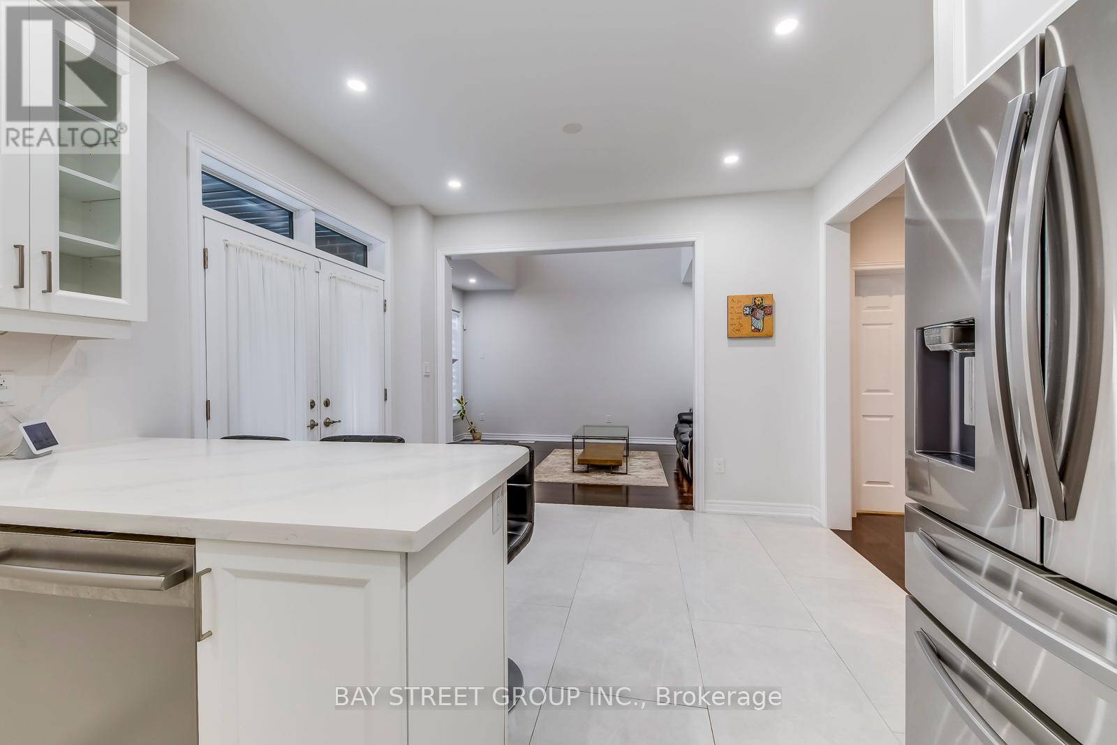 147 Petgor Path, Oakville, Ontario  L6H 1W7 - Photo 20 - W12667994