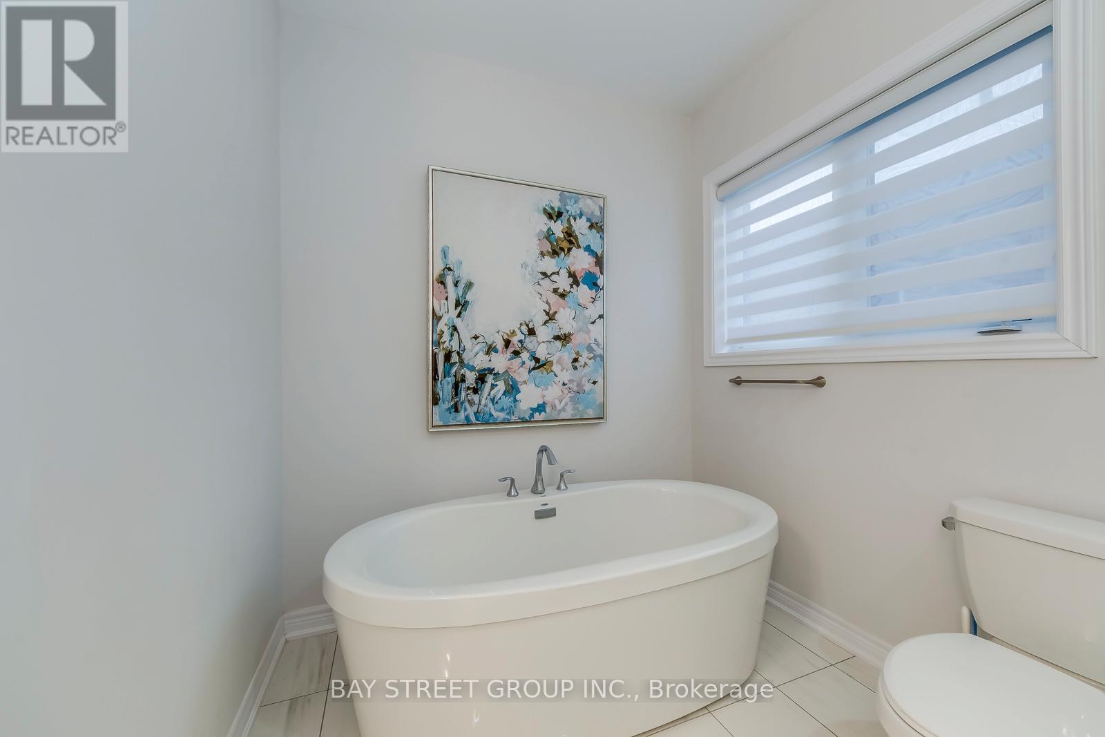 147 Petgor Path, Oakville, Ontario  L6H 1W7 - Photo 32 - W12667994