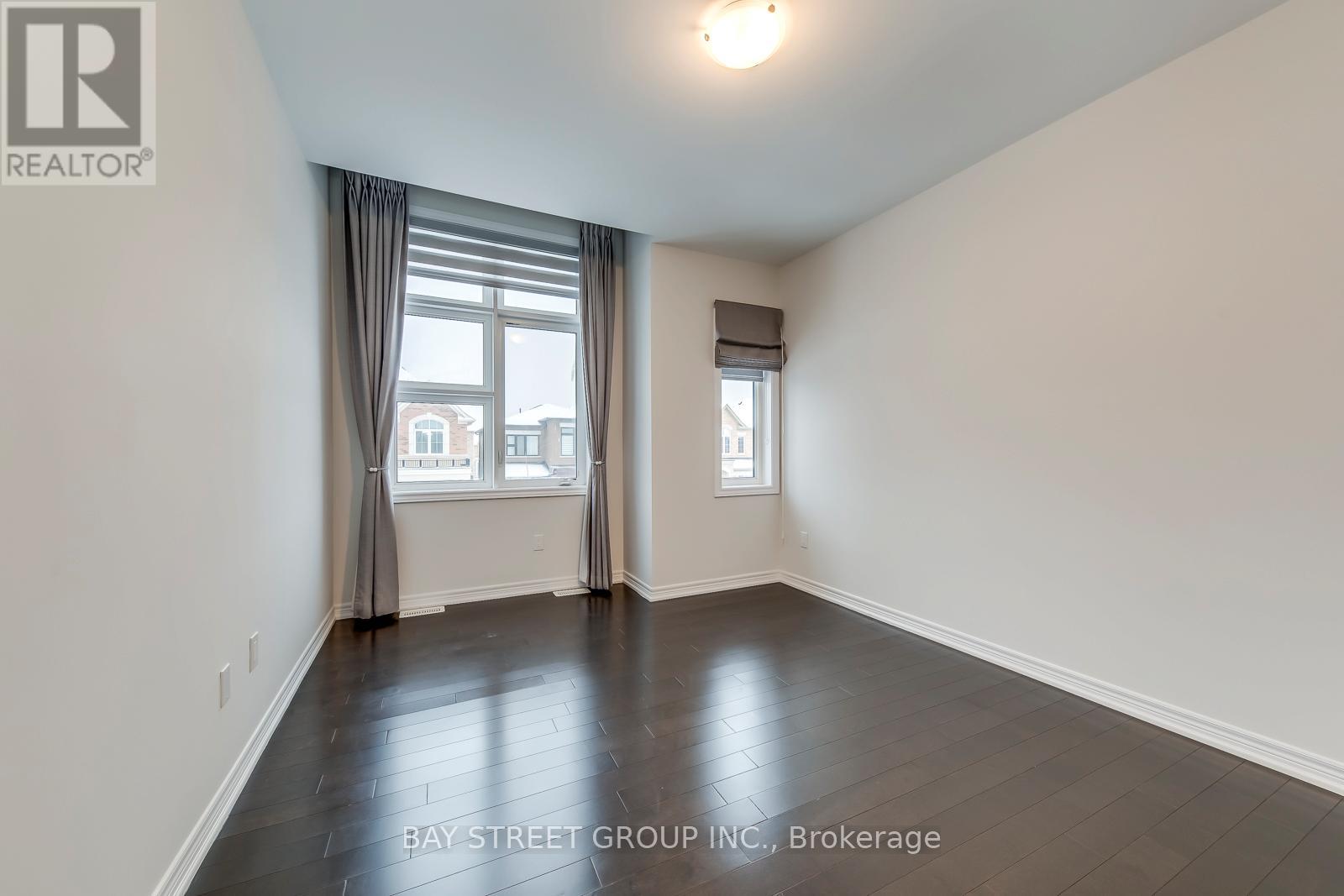 147 Petgor Path, Oakville, Ontario  L6H 1W7 - Photo 34 - W12667994