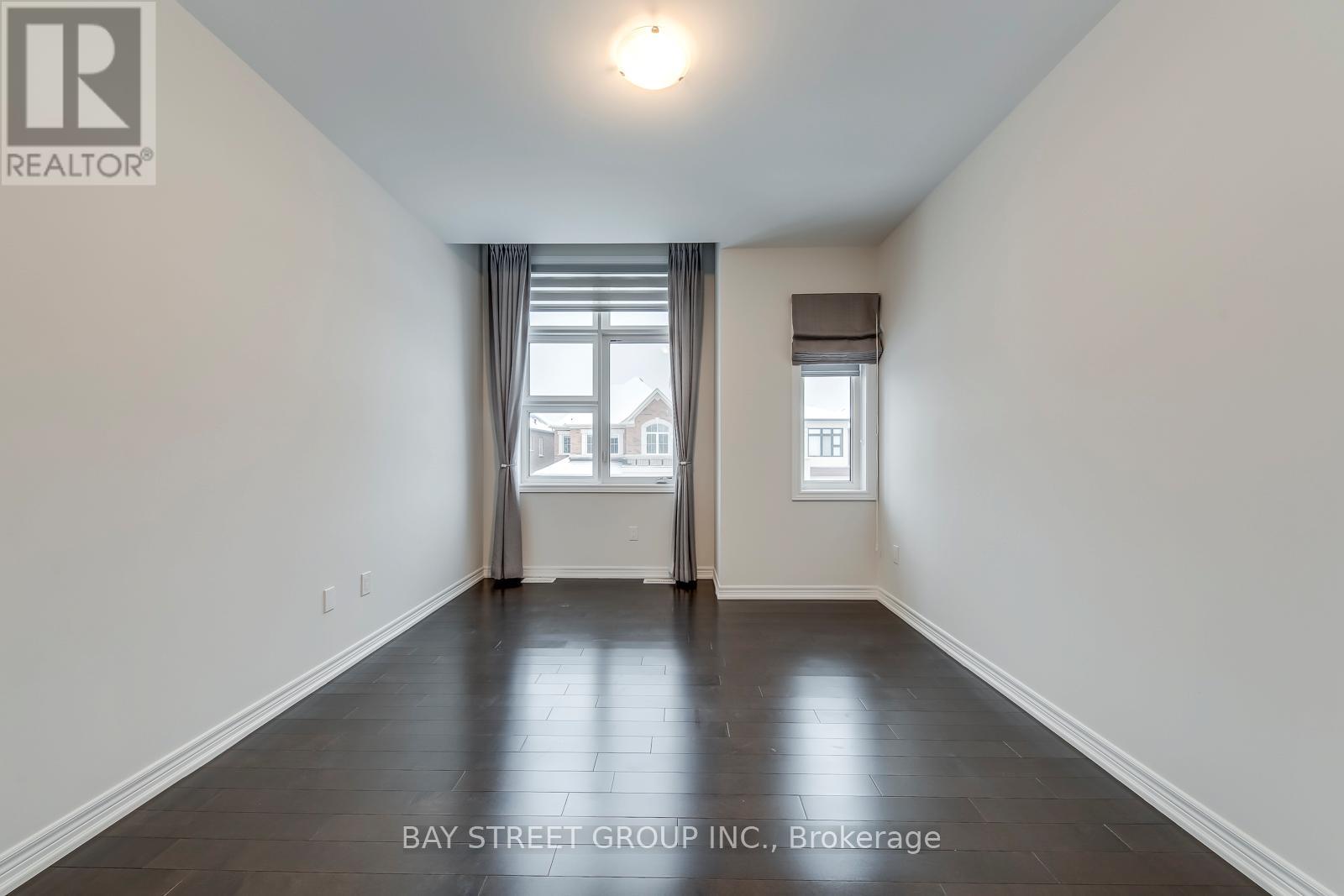 147 Petgor Path, Oakville, Ontario  L6H 1W7 - Photo 35 - W12667994