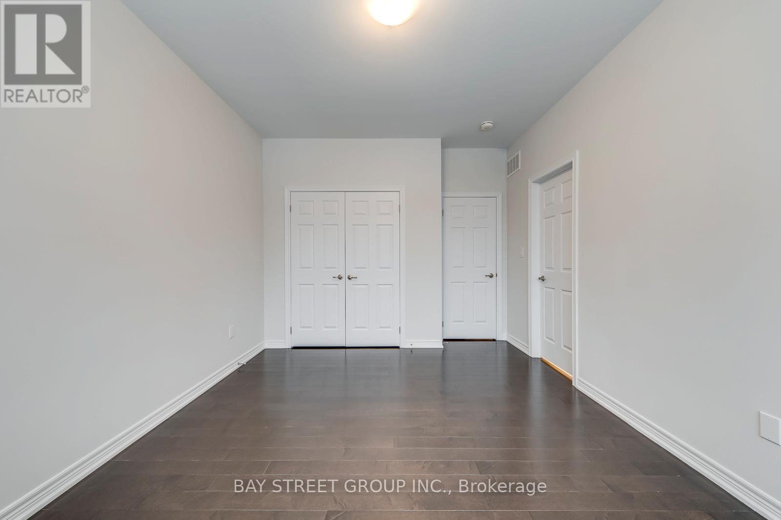 147 Petgor Path, Oakville, Ontario  L6H 1W7 - Photo 36 - W12667994