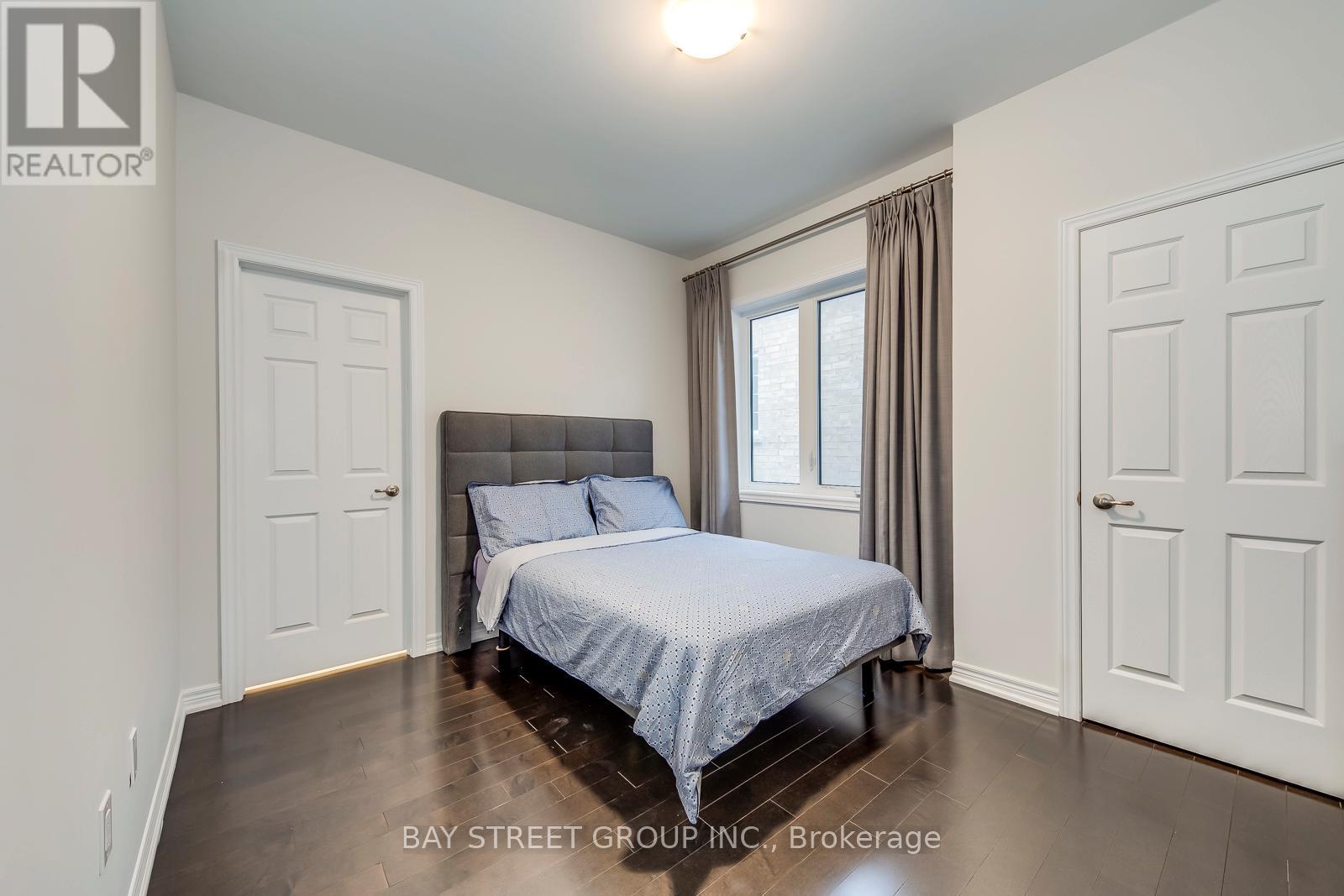 147 Petgor Path, Oakville, Ontario  L6H 1W7 - Photo 41 - W12667994