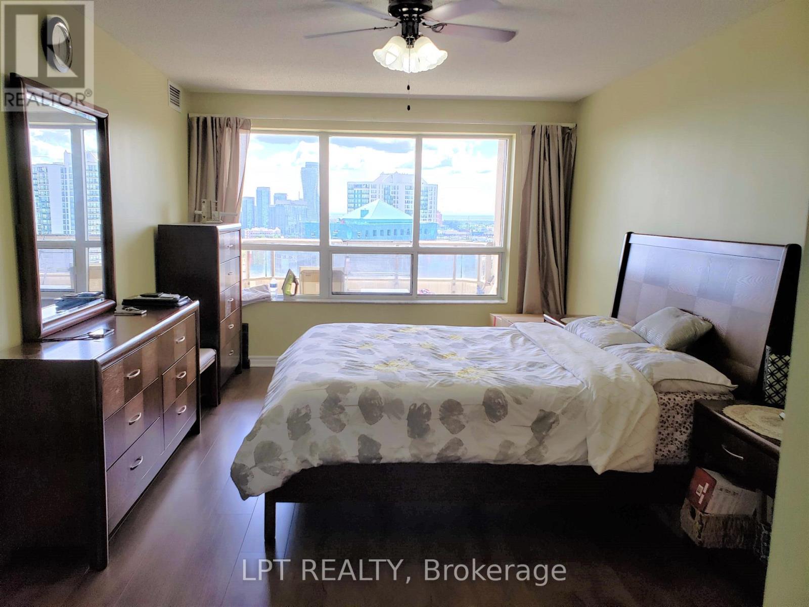 1625 - 25 Kingsbridge Garden Circle, Mississauga, Ontario  L5R 4B1 - Photo 11 - W12668002