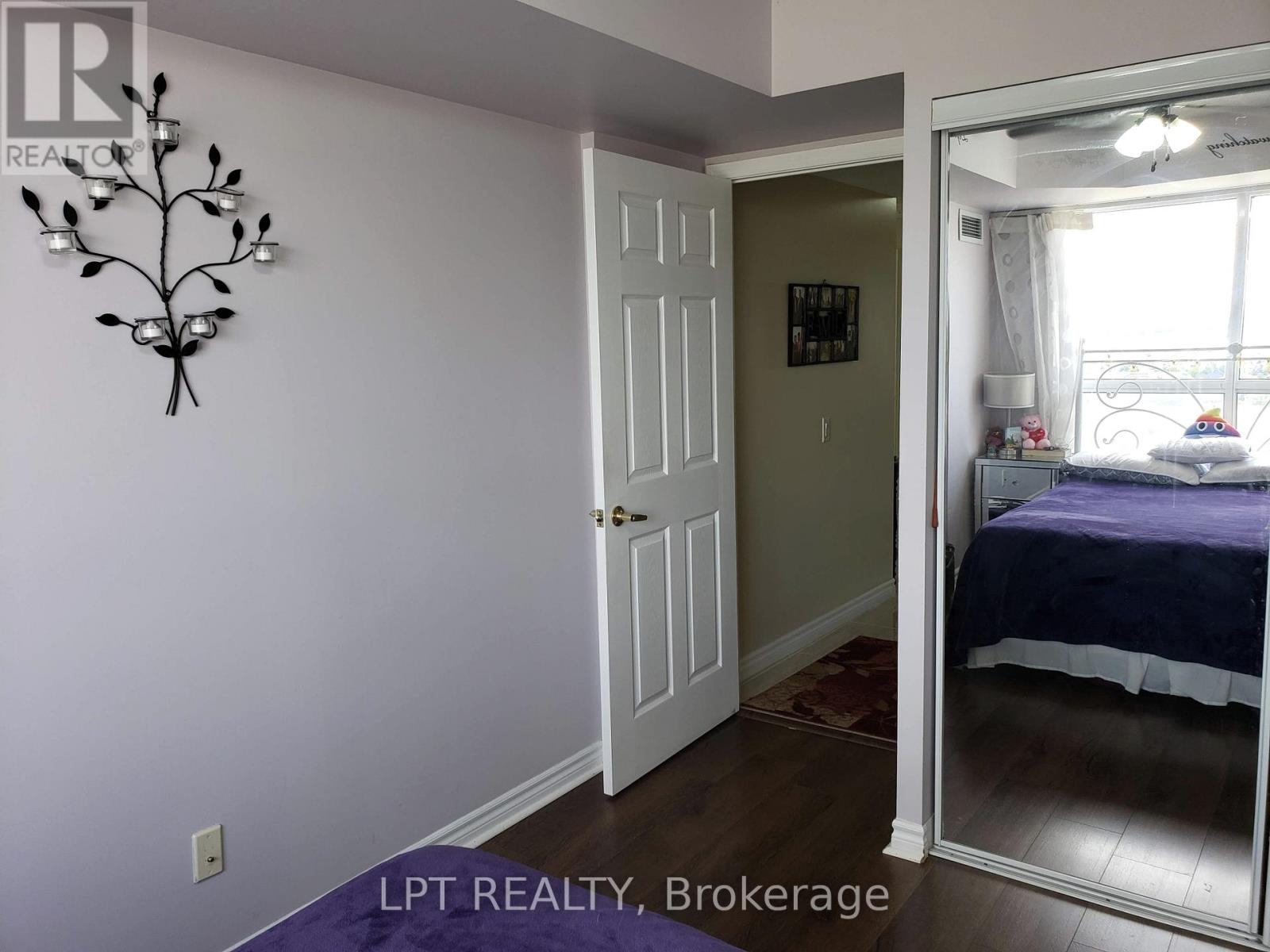 1625 - 25 Kingsbridge Garden Circle, Mississauga, Ontario  L5R 4B1 - Photo 14 - W12668002