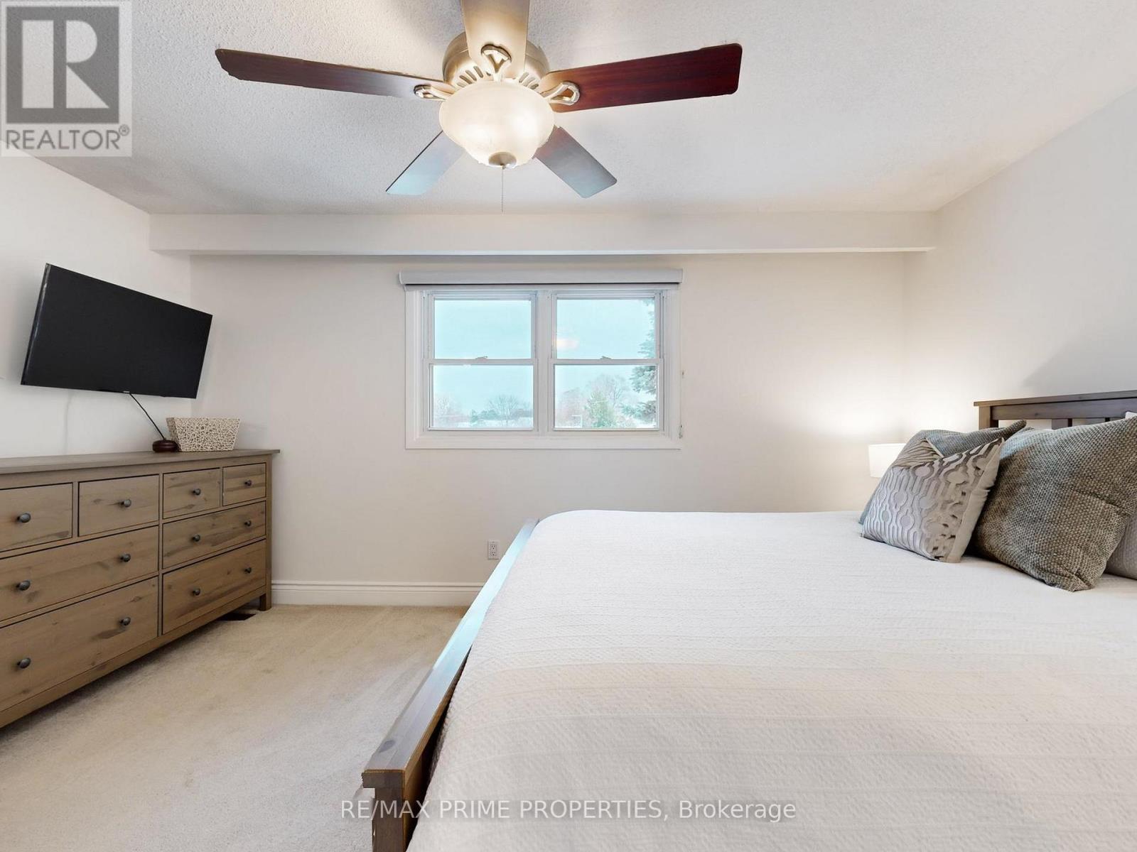 2501 Windjammer Road, Mississauga, Ontario  L5L 1H7 - Photo 24 - W12668030