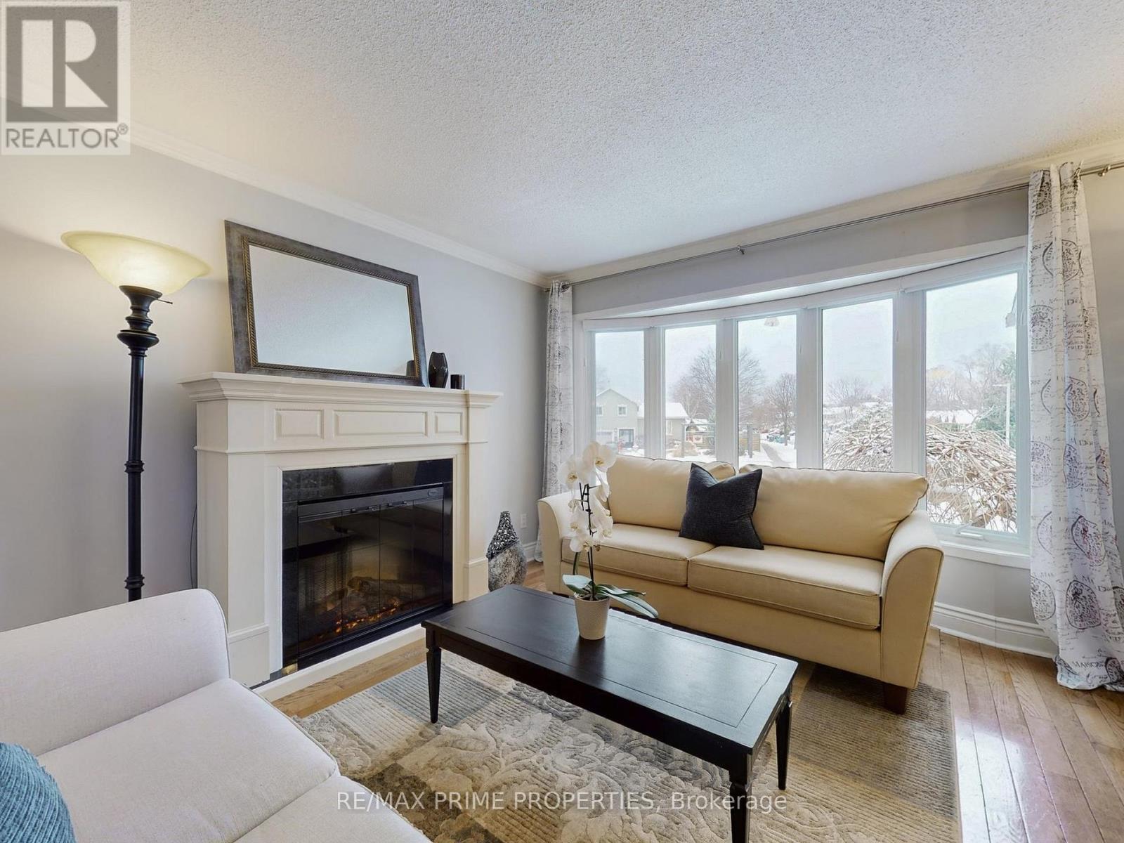 2501 Windjammer Road, Mississauga, Ontario  L5L 1H7 - Photo 7 - W12668030