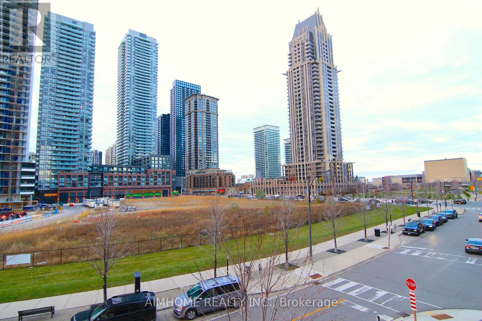 306 - 4085 Parkside Village Drive, Mississauga, Ontario  L5B 0K9 - Photo 19 - W12668058