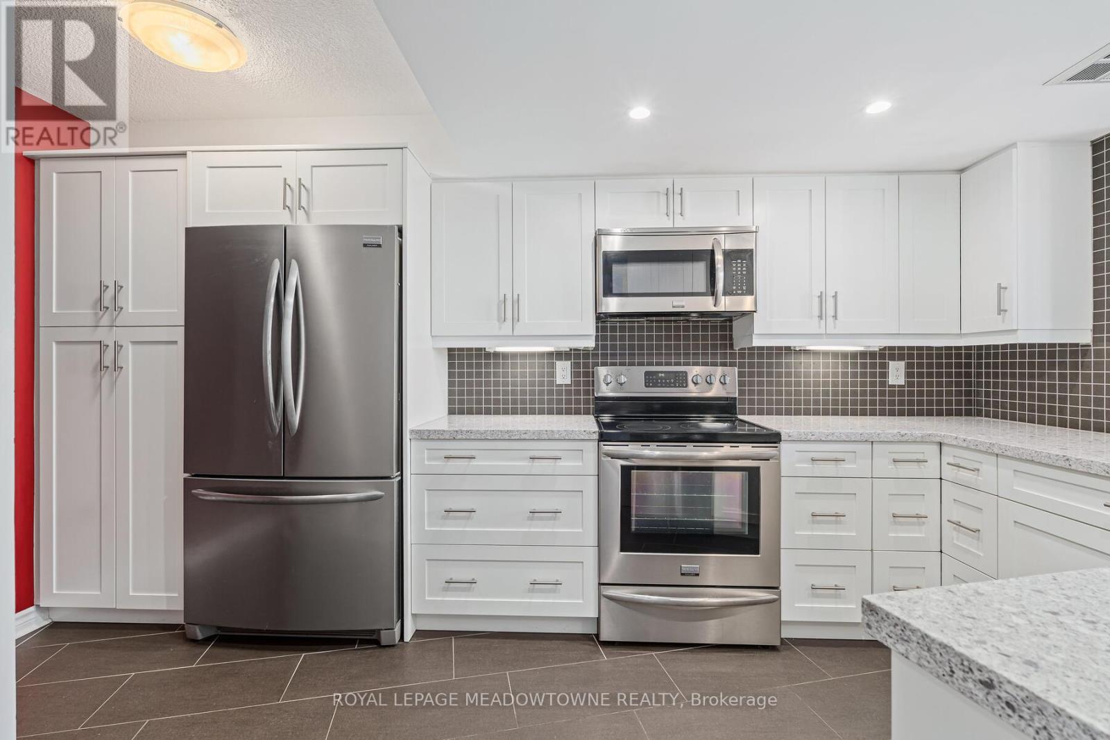 506 - 1230 Marlborough Court, Oakville, Ontario  L6H 3K6 - Photo 15 - W12668068