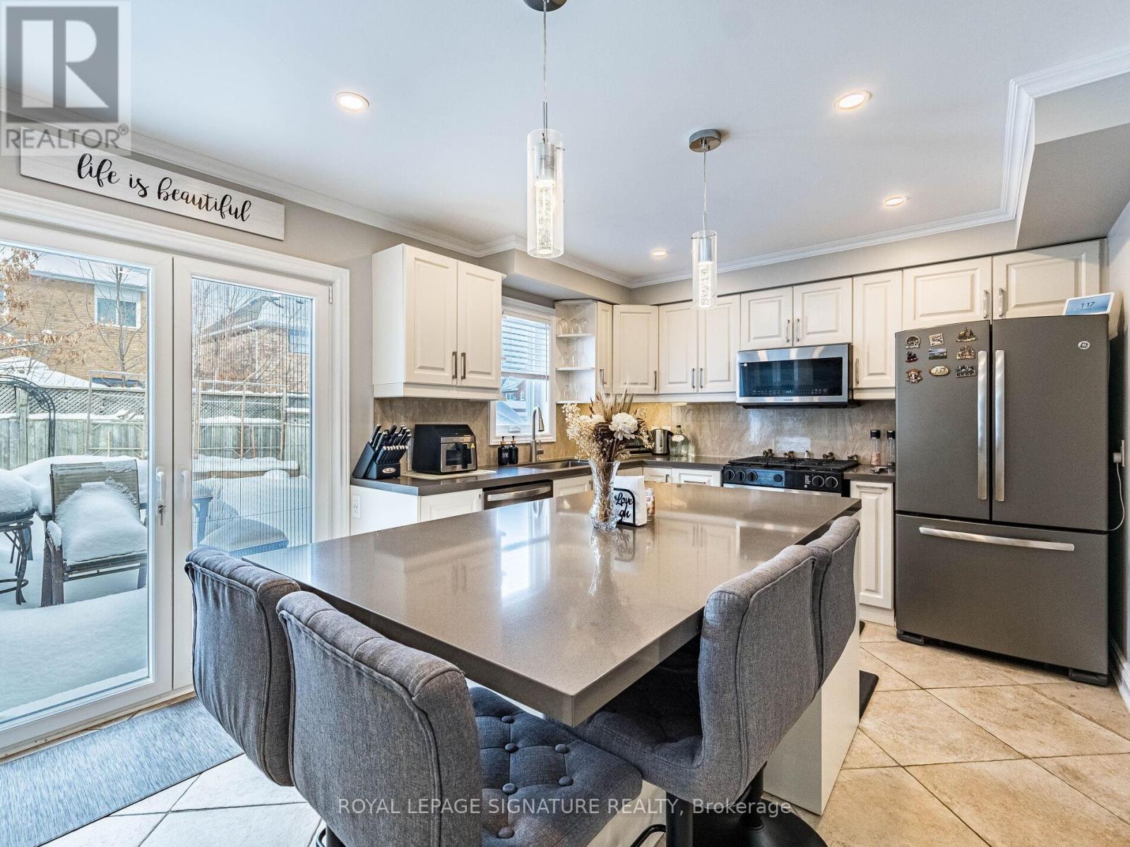 303 Howard Crescent, Orangeville, Ontario  L9W 4Y3 - Photo 15 - W12668088