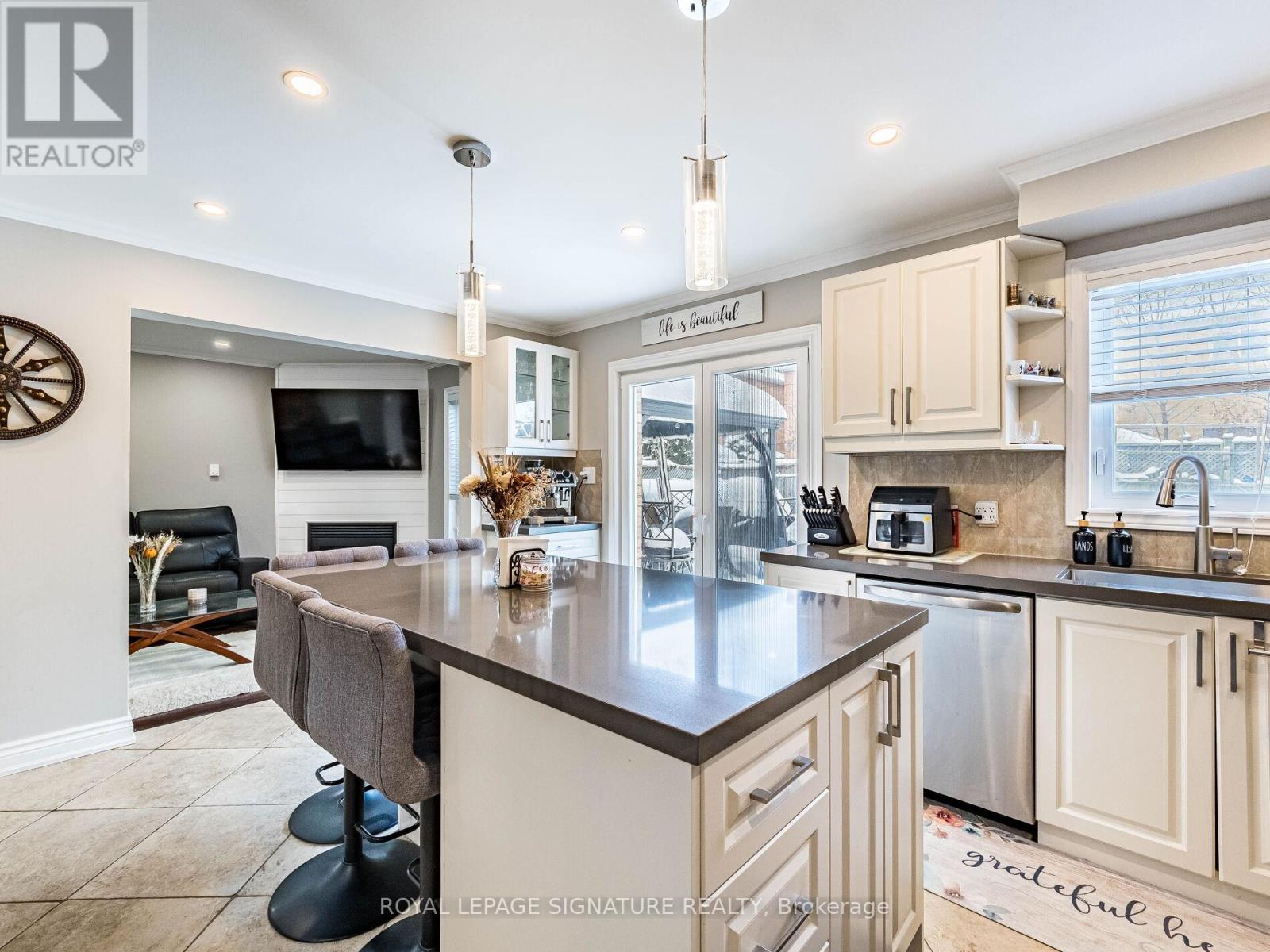 303 Howard Crescent, Orangeville, Ontario  L9W 4Y3 - Photo 21 - W12668088