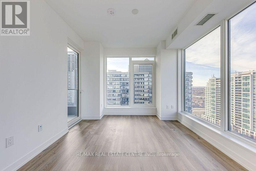 3510 - 395 Square One Drive, Mississauga, Ontario  L5B 0P6 - Photo 12 - W12668114