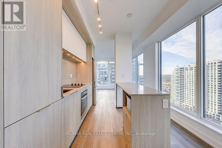 3510 - 395 Square One Drive, Mississauga, Ontario  L5B 0P6 - Photo 5 - W12668114