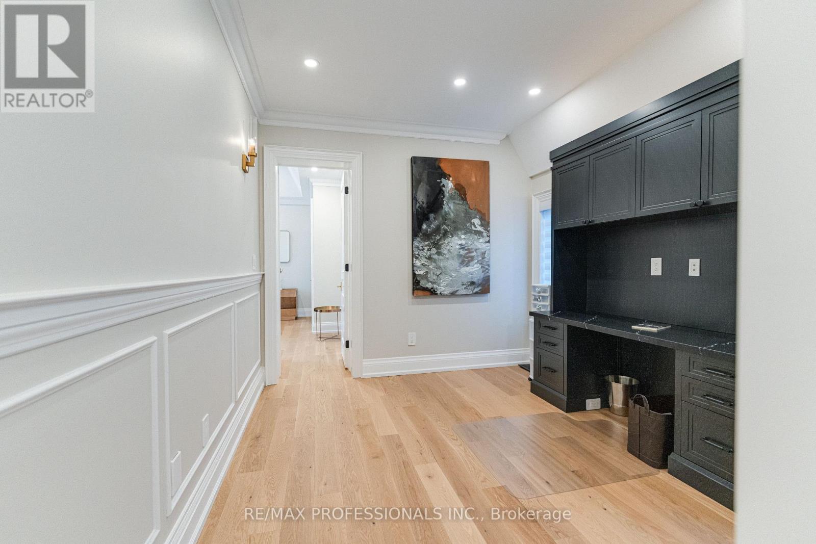 161 The Kingsway, Toronto, Ontario  M8X 2V5 - Photo 23 - W12668118