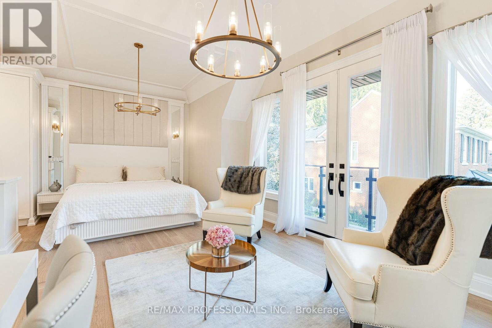 161 The Kingsway, Toronto, Ontario  M8X 2V5 - Photo 32 - W12668118