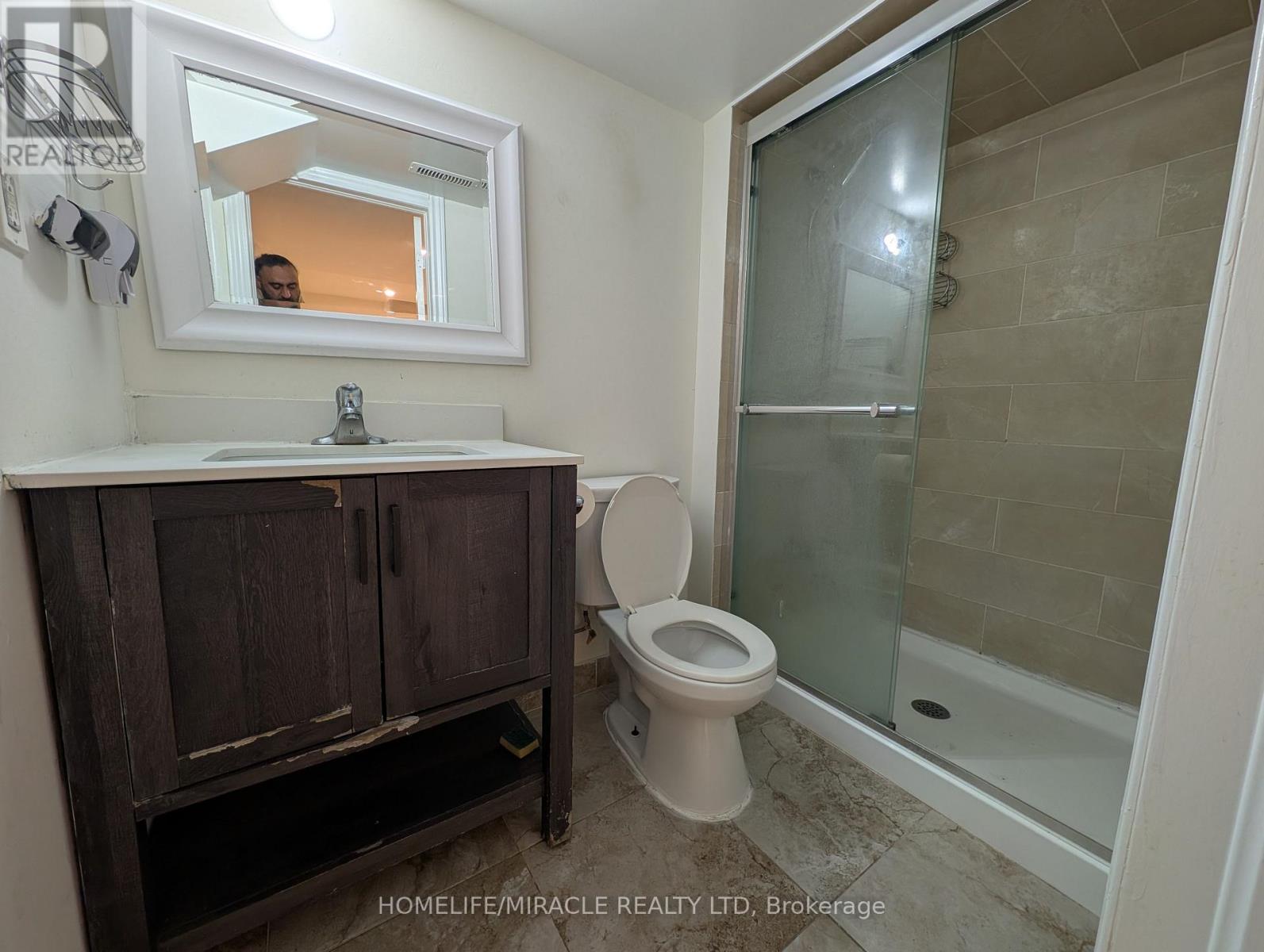 Bsmt - 33 Trammell Lane, Brampton, Ontario  L6Y 4J3 - Photo 6 - W12668152