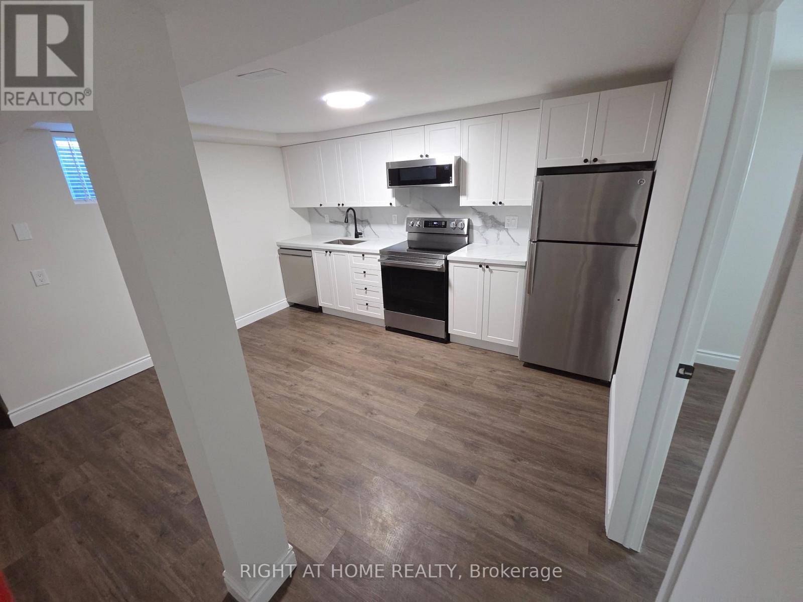 478 Winfield Terrace, Mississauga, Ontario  L5R 1P6 - Photo 12 - W12668170