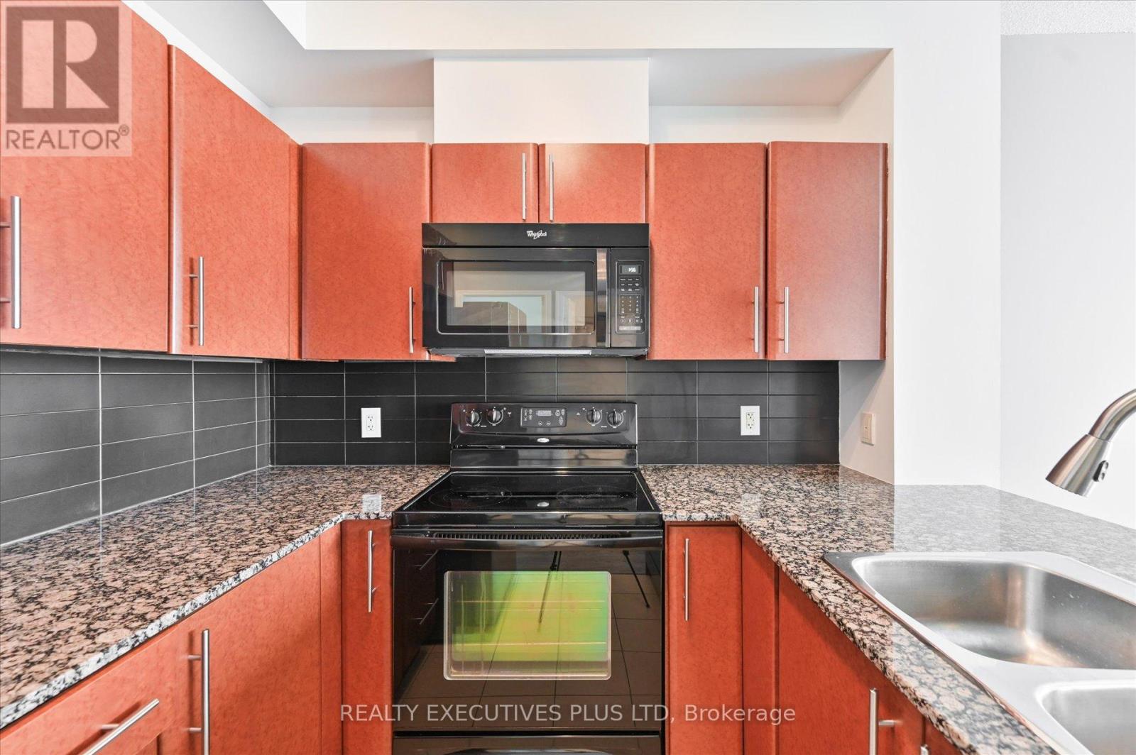 2103 - 3515 Kariya Drive, Mississauga, Ontario  L5B 0C1 - Photo 7 - W12668200