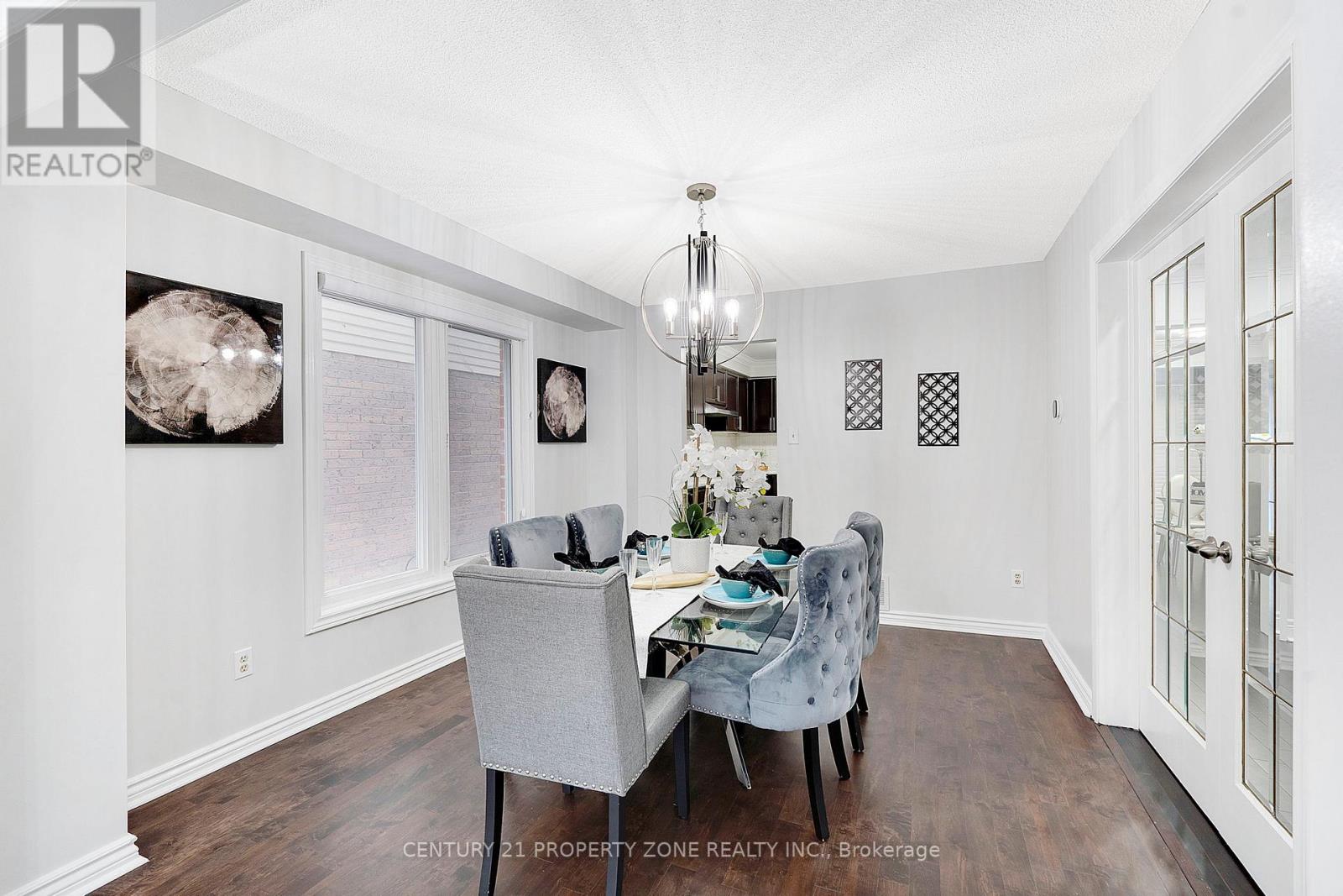 15 Keystone Drive, Brampton, Ontario  L6Y 3K8 - Photo 12 - W12668214