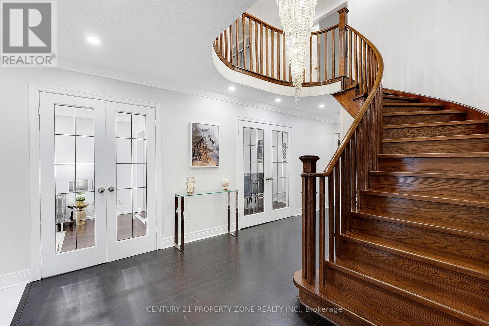 15 Keystone Drive, Brampton, Ontario  L6Y 3K8 - Photo 9 - W12668214