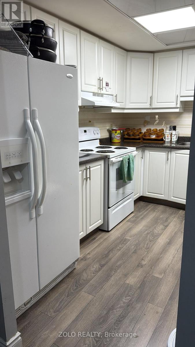 804 - 8 Lisa Street, Brampton, Ontario  L6T 4S6 - Photo 33 - W12668224