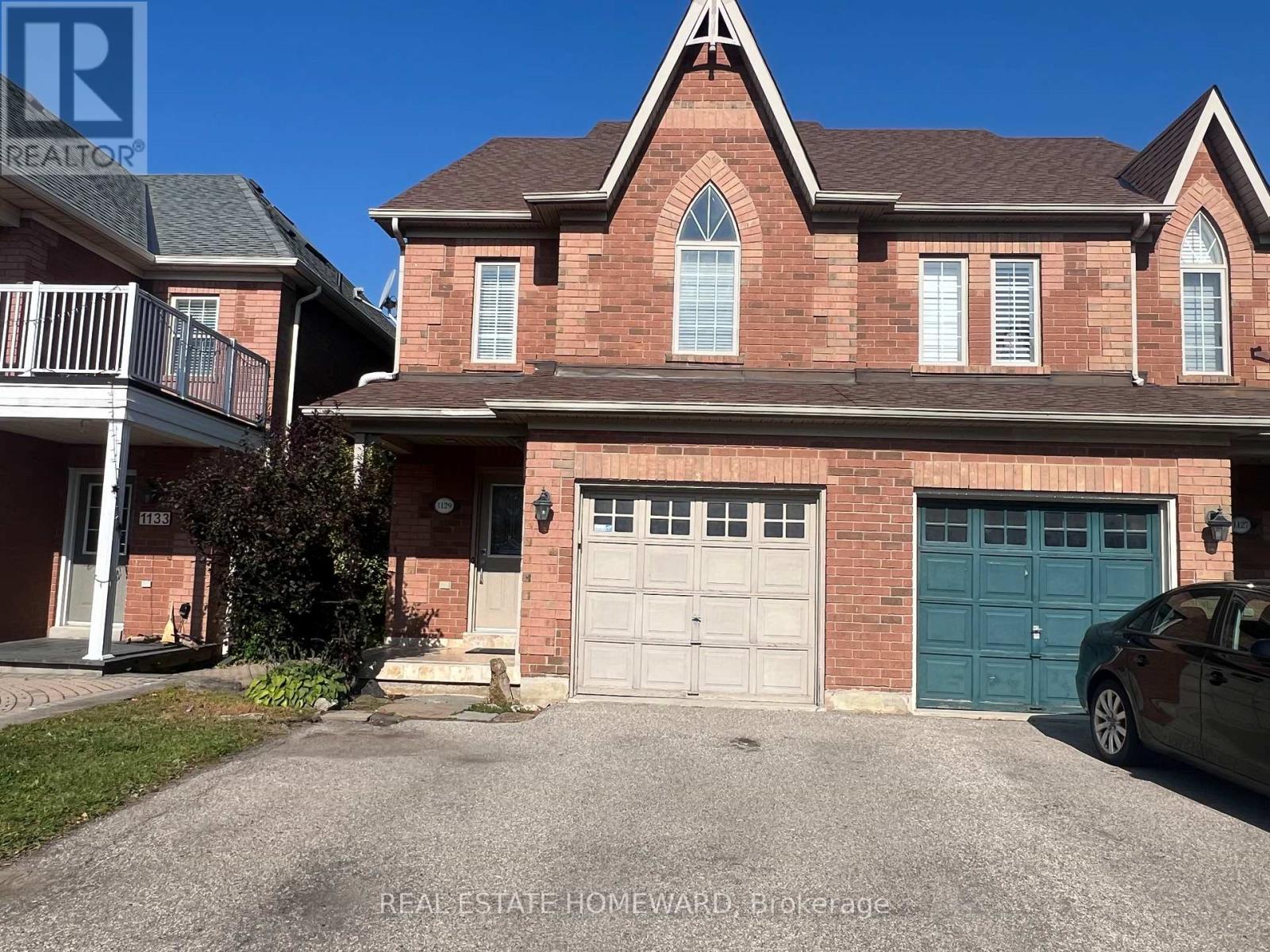 1129 Hickory Hollow Glen, Mississauga, Ontario  L5W 1J4 - Photo 1 - W12668260