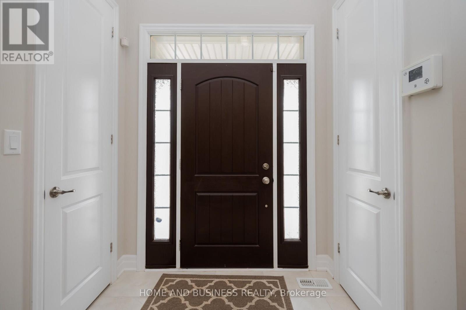 3357 Mintwood Circle, Oakville, Ontario  L6H 0N6 - Photo 5 - W12668290