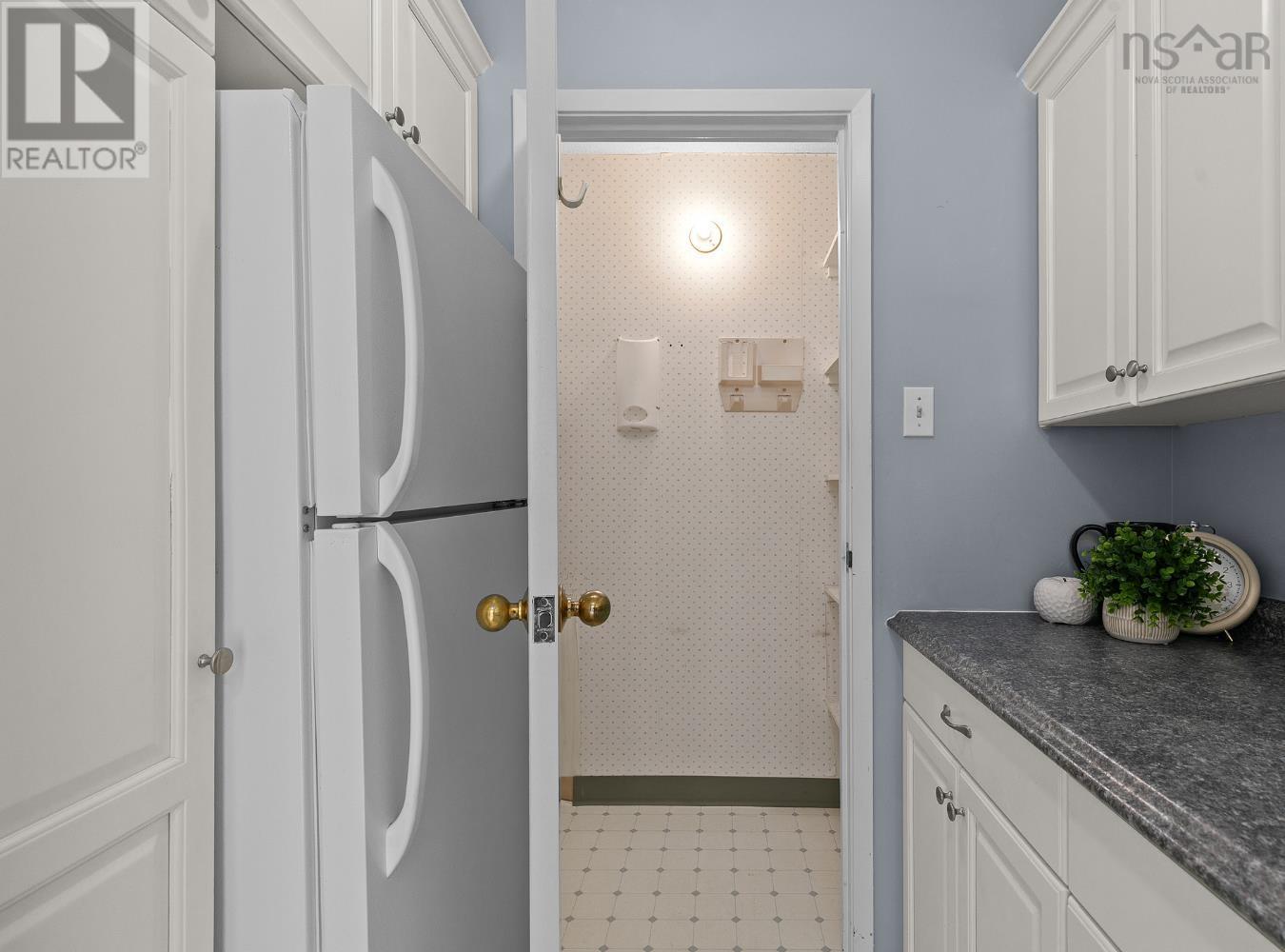612 45 Vimy Avenue, Halifax, Nova Scotia  B3M 4C5 - Photo 14 - 202600265