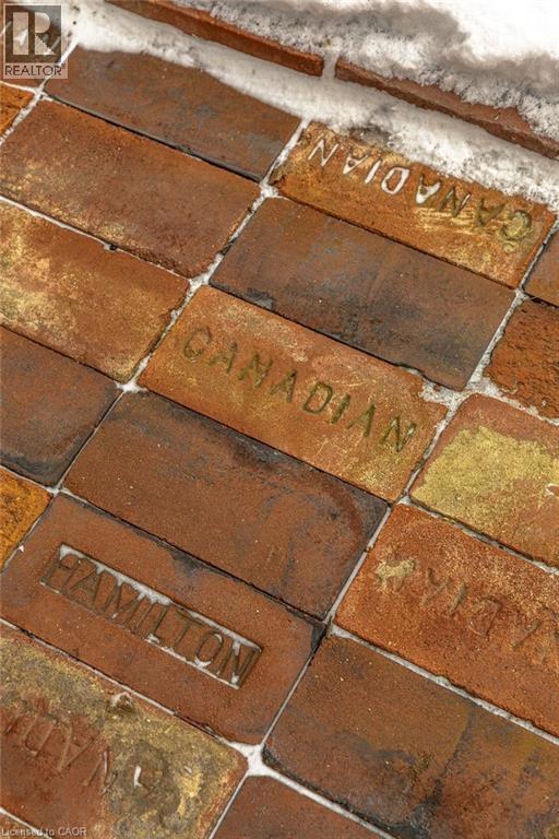 114 Chestnut Avenue, Hamilton, Ontario  L8L 6K9 - Photo 2 - 40795765