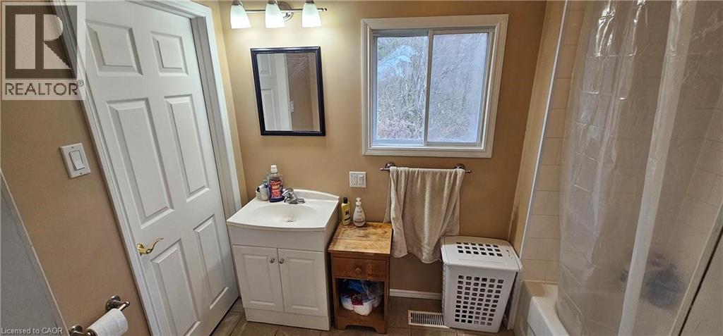 1083 Indiana Road E, Haldimand County, Ontario  N0A 1C0 - Photo 22 - 40796444