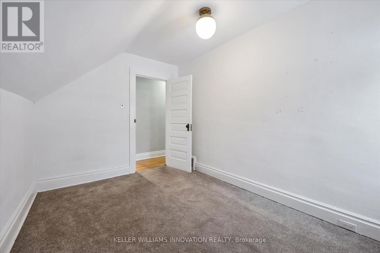 70 George Street, Waterloo, Ontario  N2J 1K7 - Photo 18 - X12666482