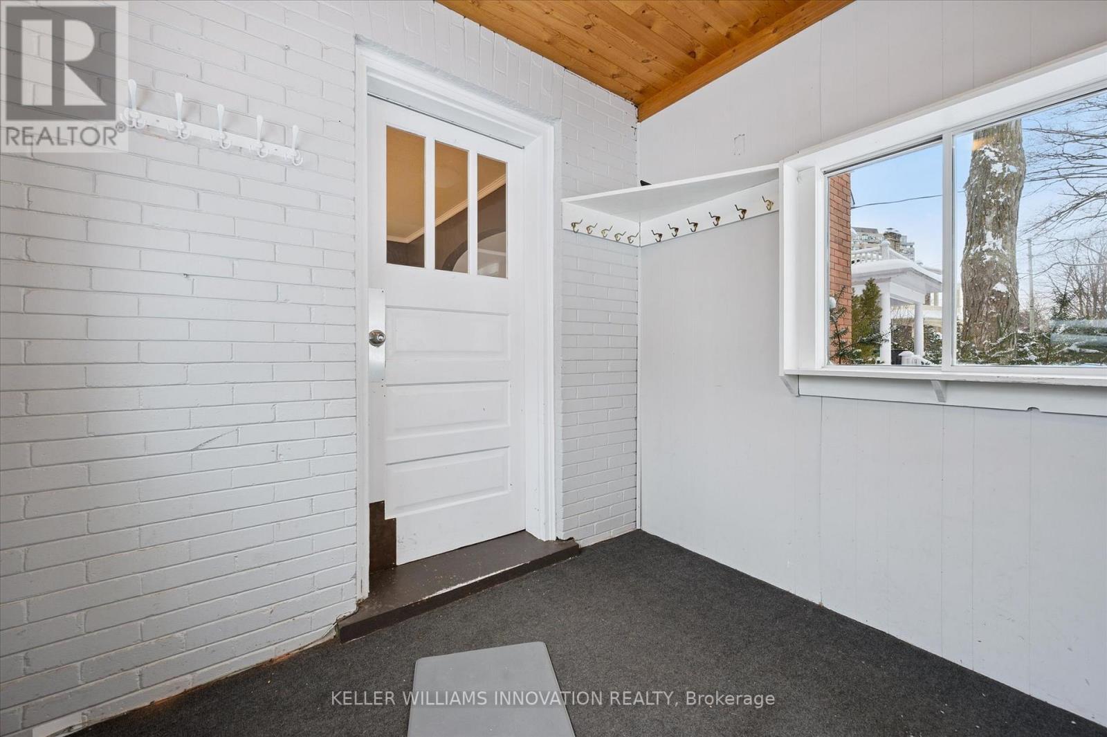 70 George Street, Waterloo, Ontario  N2J 1K7 - Photo 3 - X12666482