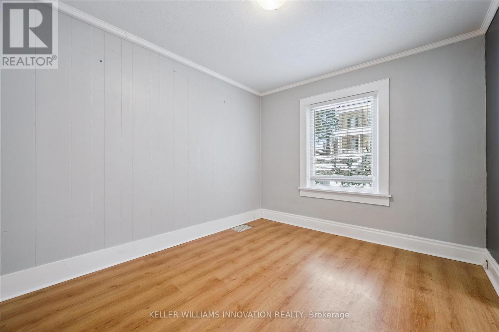 70 George Street, Waterloo, Ontario  N2J 1K7 - Photo 7 - X12666482